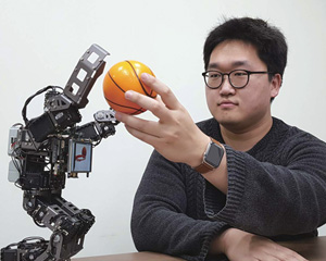 [인터뷰] 유엑스팩토리 박준영 대표 “ AI 반도체 개발, 투자받기도 힘들지만 제 갈 길 갑니다”