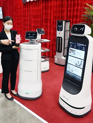 호텔서 만나는 LG 클로이 로봇